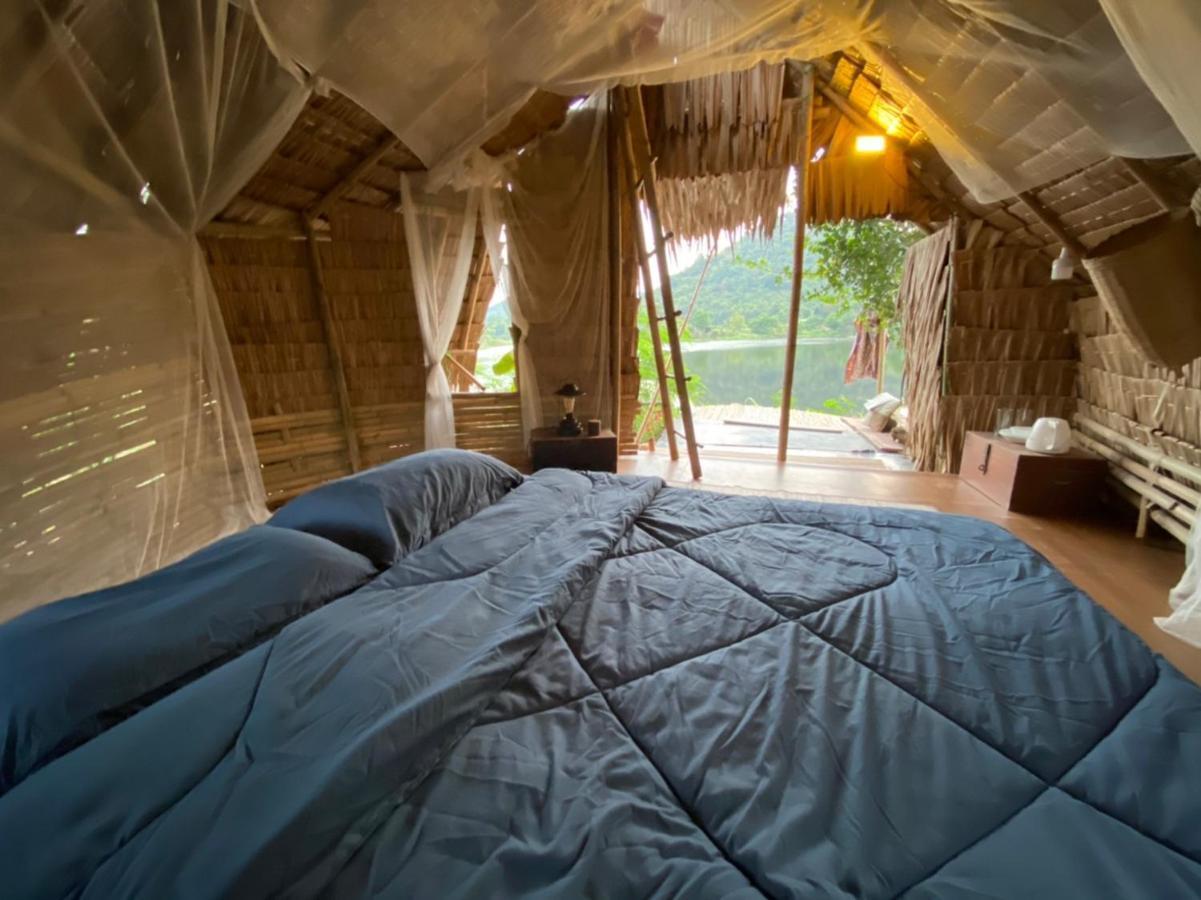 Hotel Royal Mountain Hut Ratchaburi Esterno foto