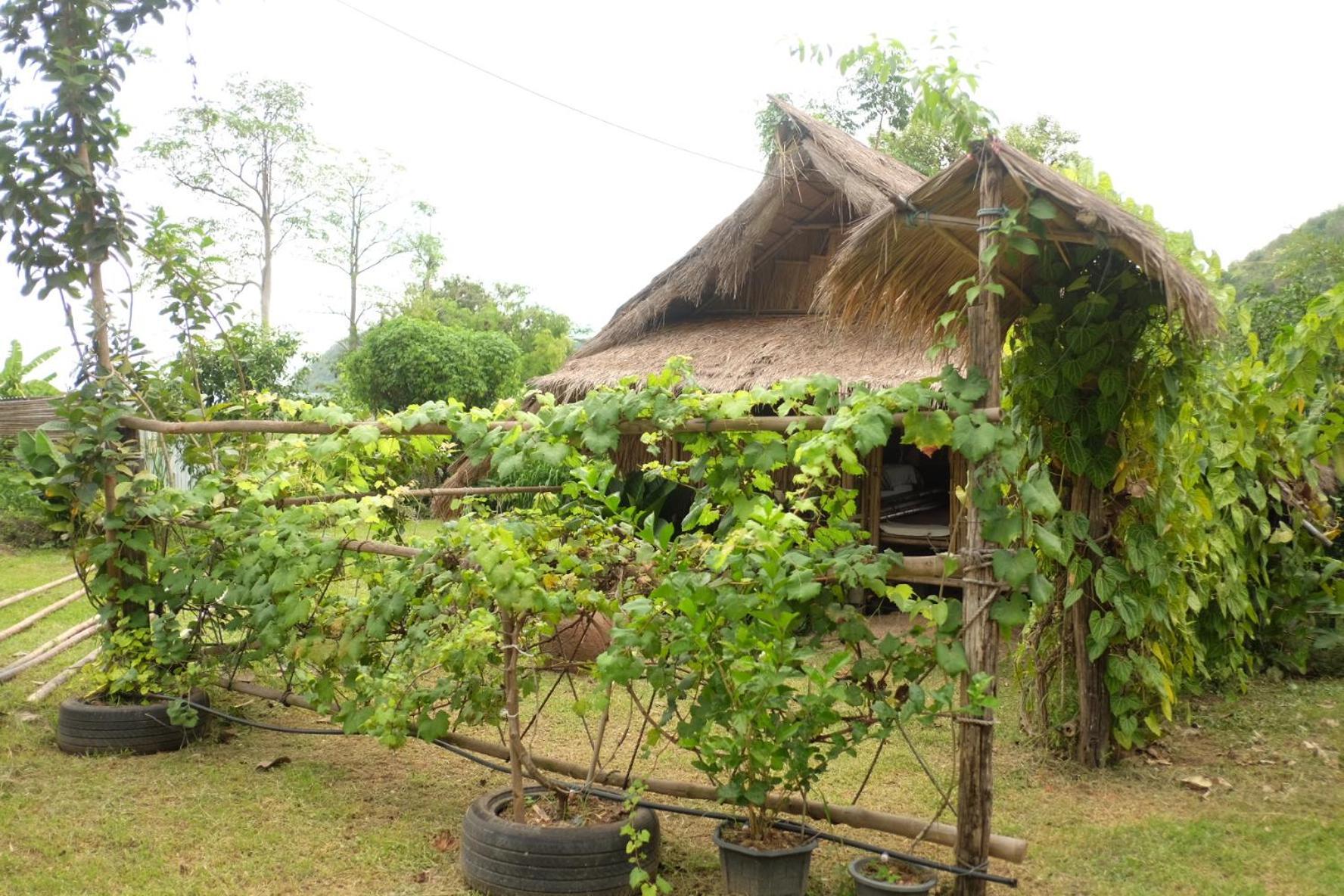 Hotel Royal Mountain Hut Ratchaburi Camera foto